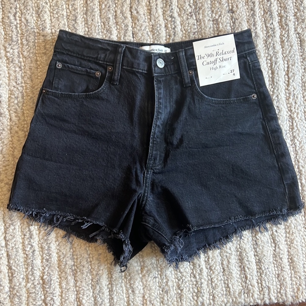 High Rise 90s Cutoff Shorts